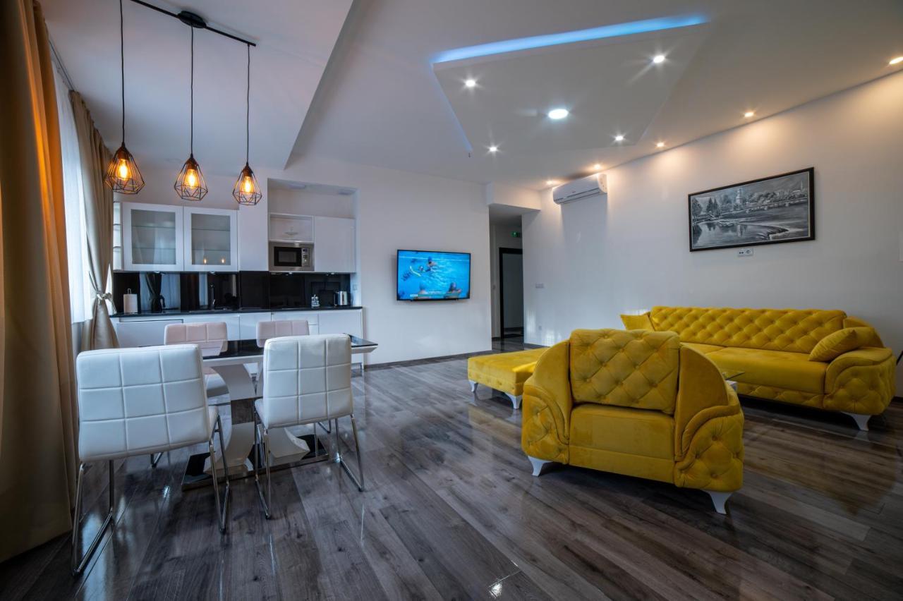 Royal Residence Deluxe Apartments Bihac Exterior photo