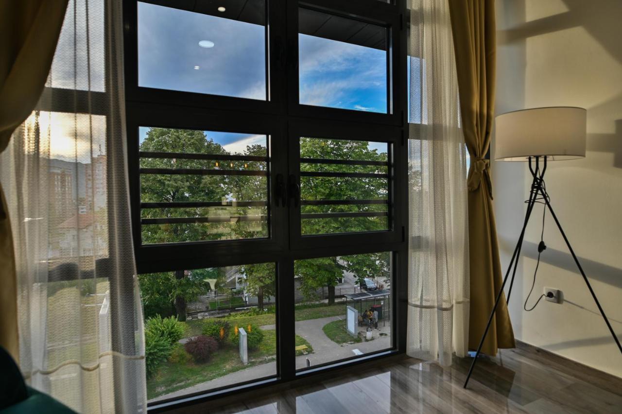 Royal Residence Deluxe Apartments Bihac Exterior photo